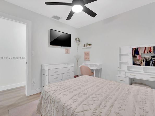 14265 SW 105th Ct, Miami FL 33176