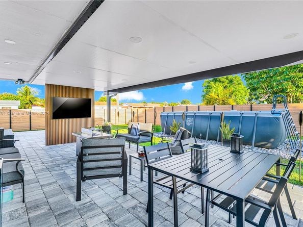 14265 SW 105th Ct, Miami FL 33176