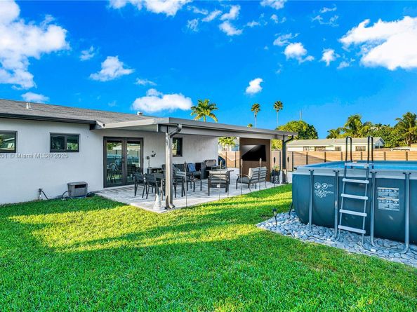 14265 SW 105th Ct, Miami FL 33176