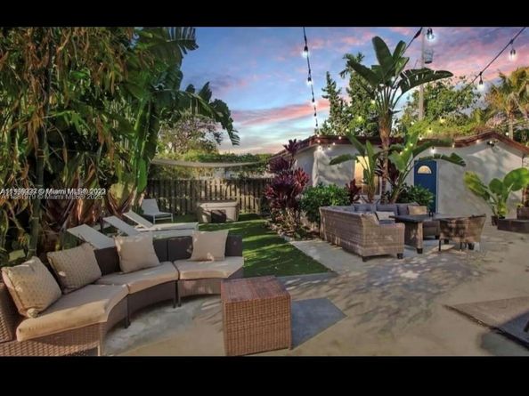 149 NW 48th St, Miami FL 33127