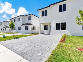 22555 SW 125th Ave 13A, Miami FL 33170