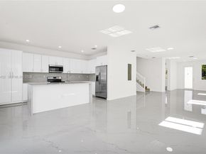 22555 SW 125th Ave 13A, Miami FL 33170