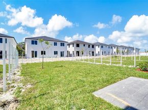 22555 SW 125th Ave 13A, Miami FL 33170