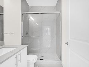 22555 SW 125th Ave 13A, Miami FL 33170