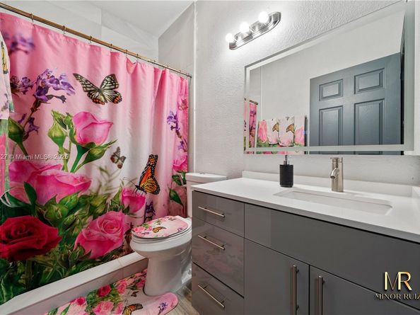 28346 SW 141st Pl, Homestead FL 33033