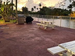 1275 Marseille Dr 40, Miami Beach FL 33141