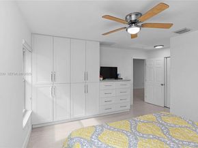 6270 Arthur St, Hollywood FL 33024