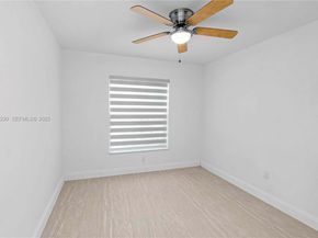 6270 Arthur St, Hollywood FL 33024