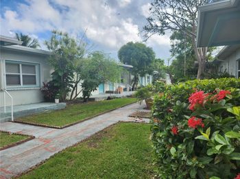 1239 Marseille Dr