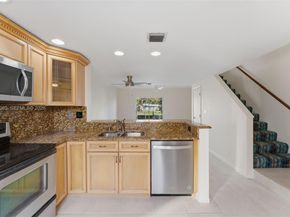 2709 NE 15th St, Pompano Beach FL 33062