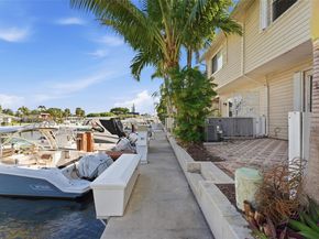 2709 NE 15th St, Pompano Beach FL 33062