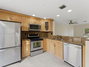 2709 NE 15th St, Pompano Beach FL 33062