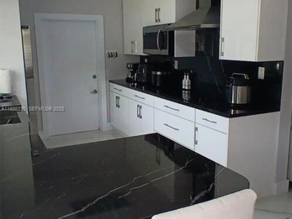 5168 E 8th Ln, Hialeah FL 33013