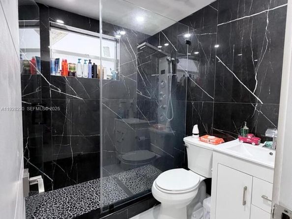 5168 E 8th Ln, Hialeah FL 33013