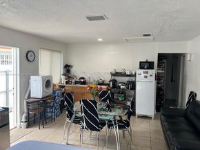 2920 SW 69th Ave, Miami FL 33155