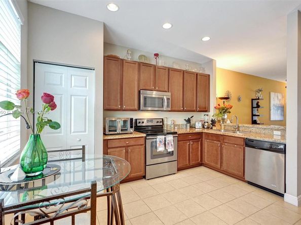 2659 SW 118th Rd, Miramar FL 33025