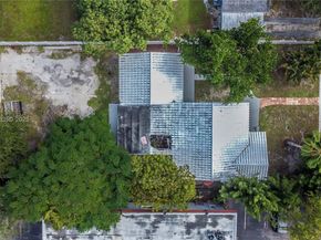 2015 Washington St, Hollywood FL 33020