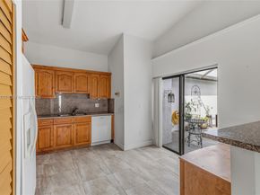 6696 SW 152nd Pl 2796, Miami FL 33193