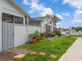 6696 SW 152nd Pl 2796, Miami FL 33193