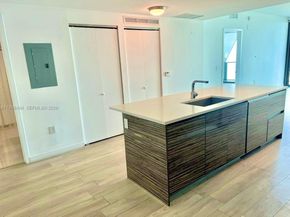 460 NE 28th St 2603, Miami FL 33137