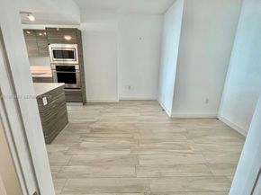 460 NE 28th St 2603, Miami FL 33137