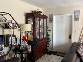 218 SW 1st Ct, Pompano Beach FL 33060