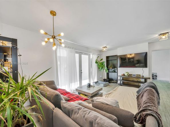 125 NW 100th Ter, Miami Shores FL 33150