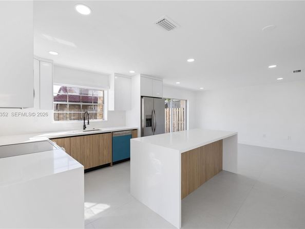 10953 SW 151st Pl, Miami FL 33196