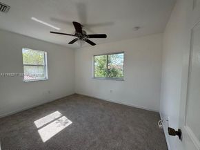 1720 NE 35 Avenue, Homestead FL 33033