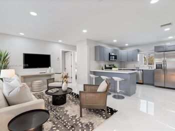 410 NE 58th Ct