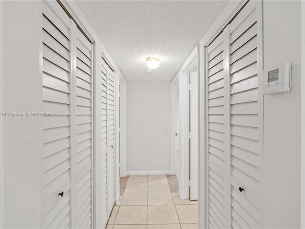 14900 SW 82nd Ter 14104, Miami FL 33193