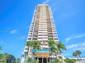 5600 N Flagler Dr 304, West Palm Beach FL 33407
