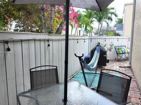 4555 SW 68th Ct Cir 111, Miami FL 33155