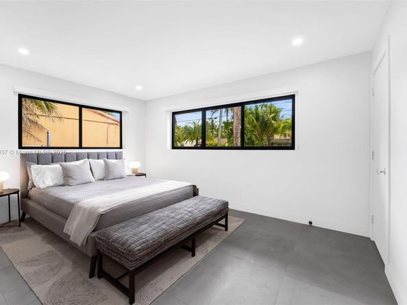 1001 NE 84th St, Miami FL 33138