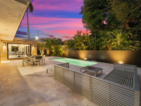 1001 NE 84th St, Miami FL 33138