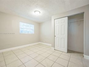 2515 N 66th Ave, Hollywood FL 33024