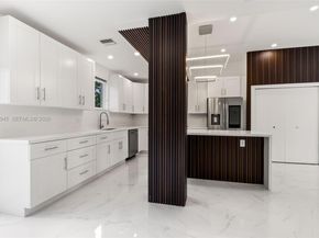 14801 NW 5th Ave, Miami FL 33168