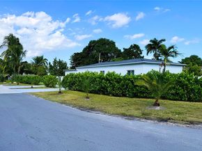 14801 NW 5th Ave, Miami FL 33168