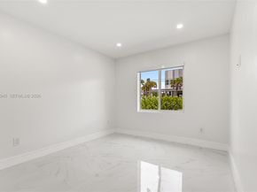 14801 NW 5th Ave, Miami FL 33168