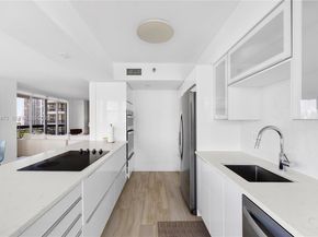 3530 Mystic Pointe Dr 1206, Aventura FL 33180