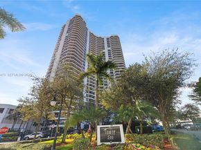 3530 Mystic Pointe Dr 1206, Aventura FL 33180