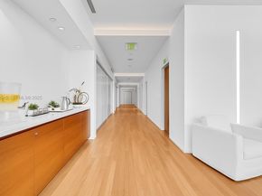 1040 Biscayne Blvd 2603, Miami FL 33132