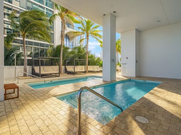 1040 Biscayne Blvd 2603, Miami FL 33132