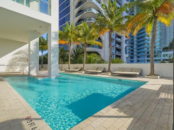 1040 Biscayne Blvd 2603, Miami FL 33132