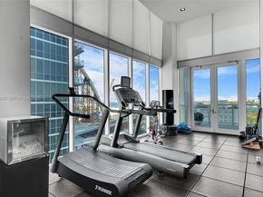 1040 Biscayne Blvd 2603, Miami FL 33132