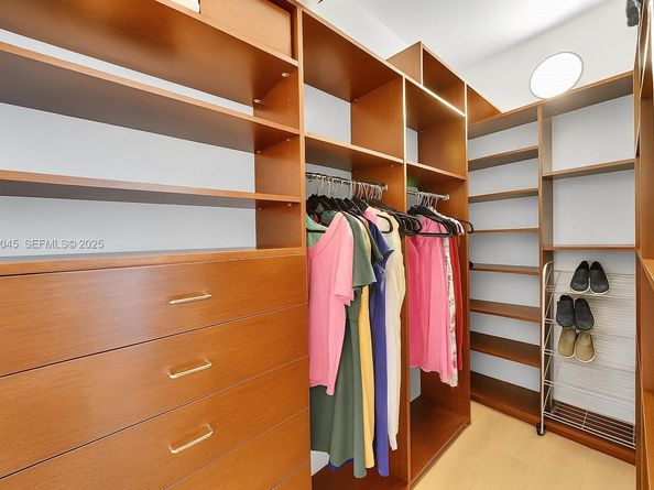 1040 Biscayne Blvd 2603, Miami FL 33132