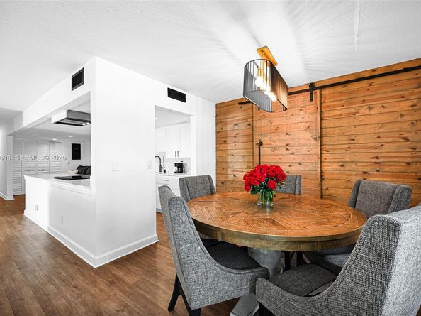 6303 NW 71st Ave, Tamarac FL 33321