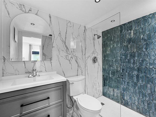 6303 NW 71st Ave, Tamarac FL 33321