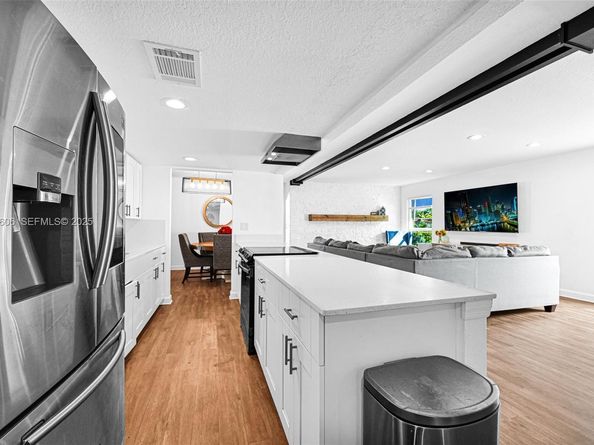 6303 NW 71st Ave, Tamarac FL 33321