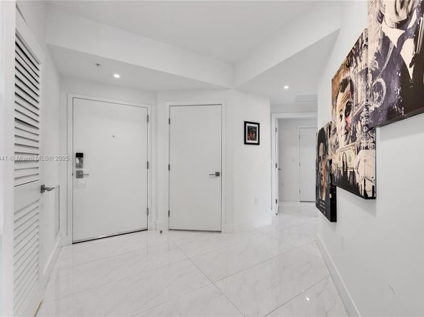 301 Altara Ave 511, Coral Gables FL 33146